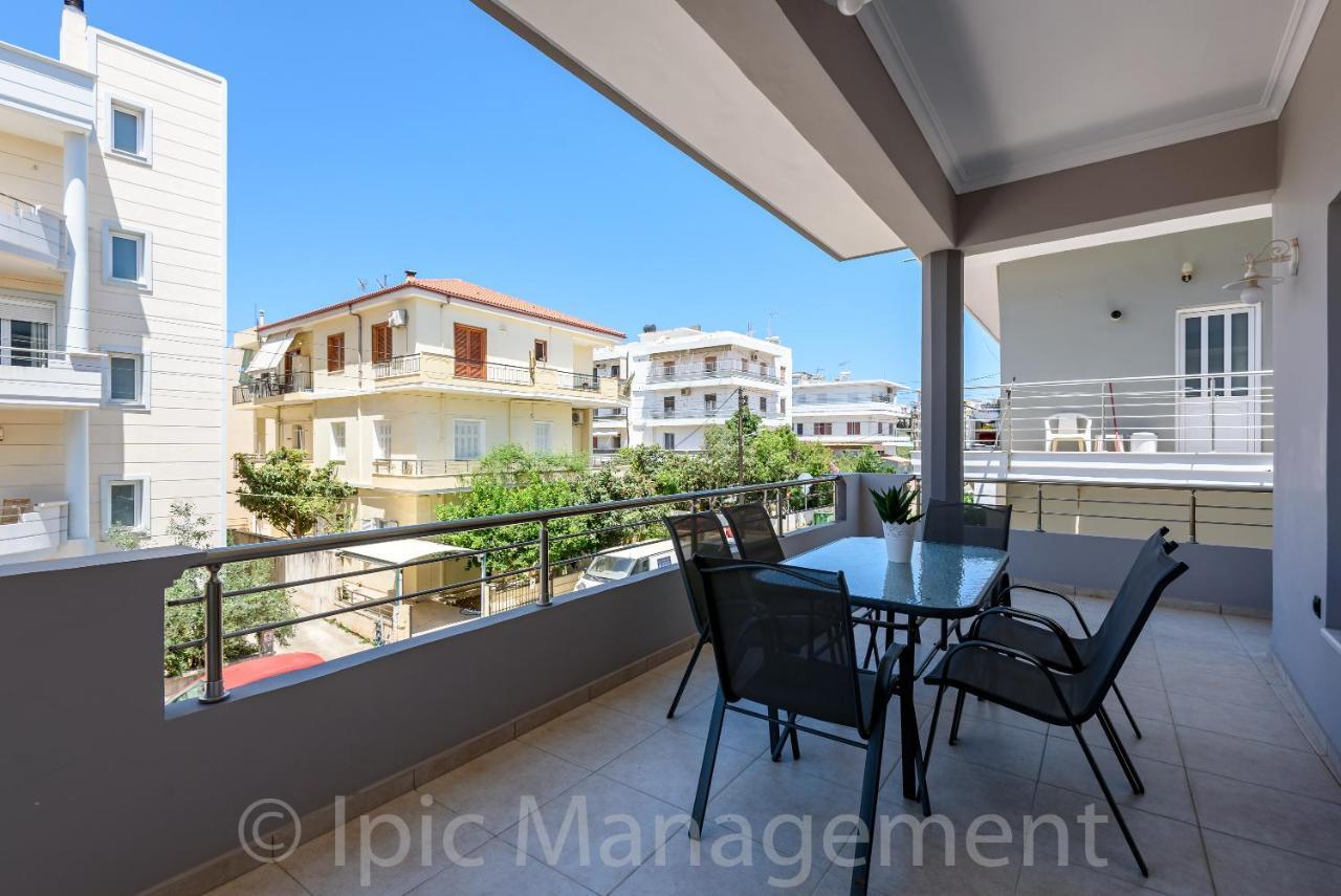 City Center Apartment With Rooftop Swimming Pool Ханья Экстерьер фото